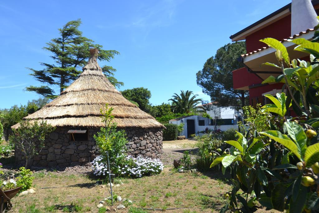 B&B Antica Botte ซัสซารี ภายนอก รูปภาพ