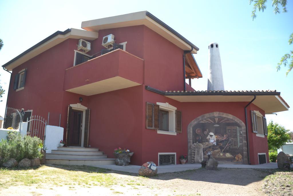 B&B Antica Botte ซัสซารี ภายนอก รูปภาพ